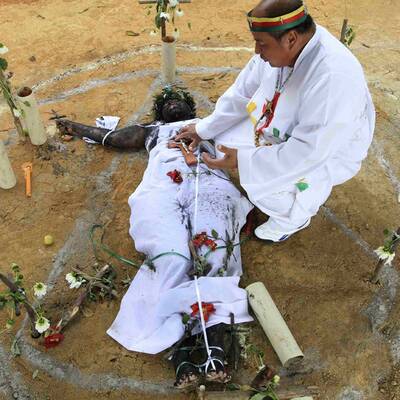 33-Jährige fühlt sich von Geistern besessen