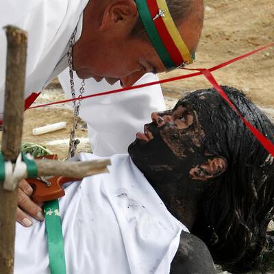 33-Jährige fühlt sich von Geistern besessen