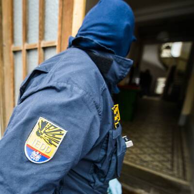 Wien: Explosion zerfetzt Mann die Hand