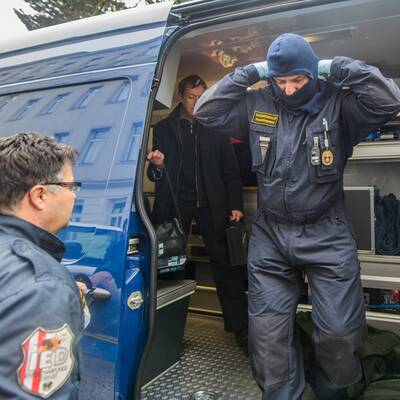 Wien: Explosion zerfetzt Mann die Hand