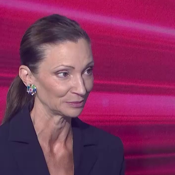 FPÖ-Außenpolitiksprecherin Susanne Fürst im Interview | FELLNER! LIVE
