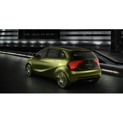 Weltweit erste Wasserstofftankstelle eröffnet