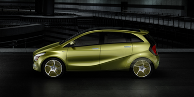 Weltweit erste Wasserstofftankstelle eröffnet