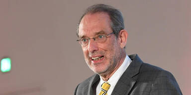 Fa&szlig;mann f&uuml;r Distance Learning bei 400er-Inzidenz