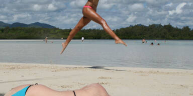 Mirna & Fabienne: Beautys im Bikini