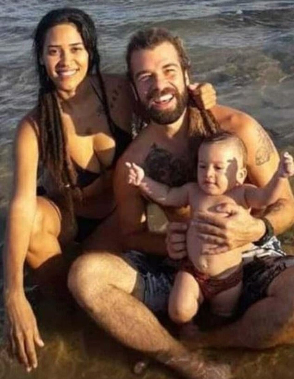 Ganze Familie von Felsbrocken erschlagen