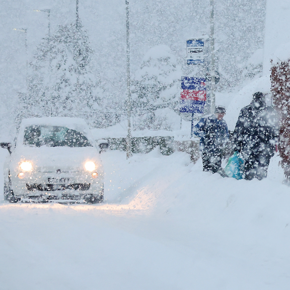 Das ist das richtige Fahrverhalten bei Schneefahrbahn | Uli Flatnitzer