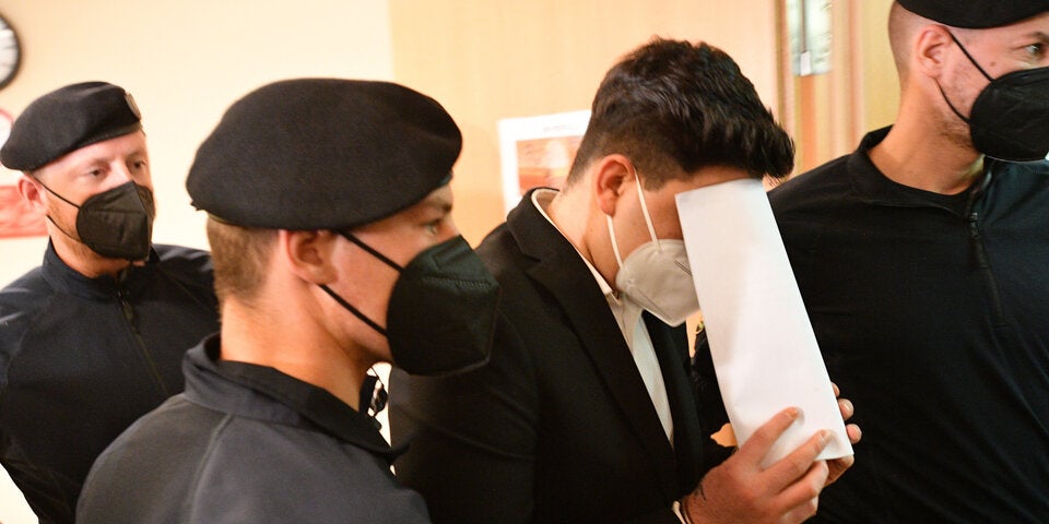 Tag 1 im Leonie-Prozess: Erstes Geständnis zum Auftakt