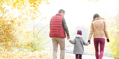 Weil sie zu dumm sind: Sozialamt nimmt Eltern Kinder weg