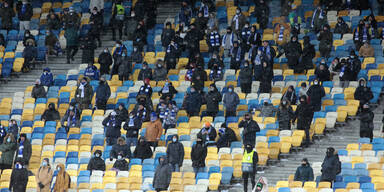 Mit Impfung: Erstes Land l&auml;sst Fans ins Stadion zur&uuml;ck