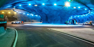 Irre: Dieser Kreisverkehr befindet sich unter Wasser