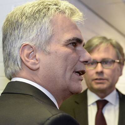 Faymann gegen Stronach