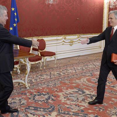 Fischer empfängt Faymann