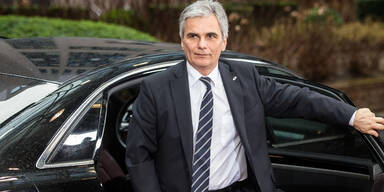 Faymann pocht auf EU-Quote