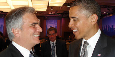 Faymann:  Hot Dog mit Obama