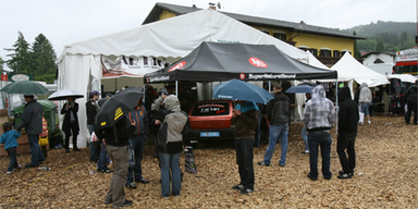 Trotz Sauwetter kamen 100.000 GTI-Fans nach Reifnitz