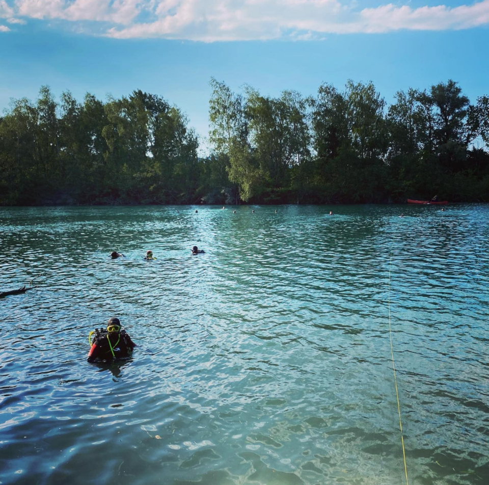 Bade-Drama: Mann tot aus 13 Metern Tiefe geborgen