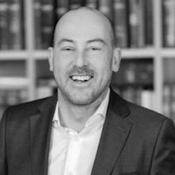 oe24 Media Group trauert um Peter Zöchbauer