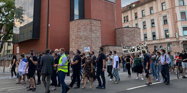 ANGRIFF AUF SYNAGOGE IN GRAZ: SOLIDATIT&Auml;TSKUNDGEBUNG