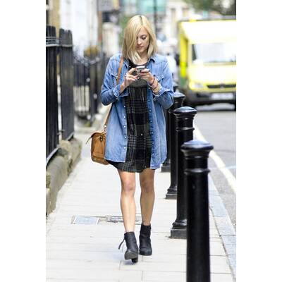 Stars lieben Denim-Kleider