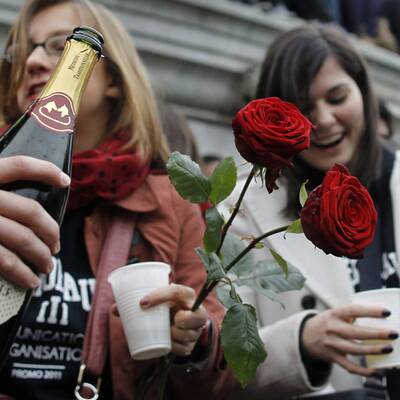  Die Schlacht ist geschlagen, Sarkozy ist gestürzt. Neuer Präsident Frankreichs ist Francois Hollande.
