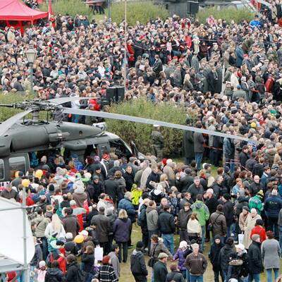 Österreich feiert sich am Heldenplatz