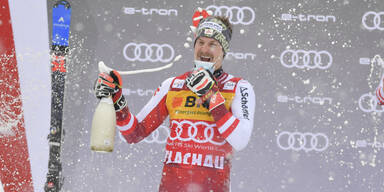 Hotel gratulierte 'M&auml;rchenprinz' Feller