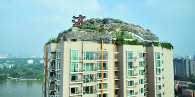 Spektakul&auml;re Felsenvilla auf Hochhaus