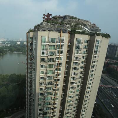 Spektakuläre Felsenvilla auf Hochhaus