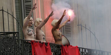 Nackter Hitlergruß für Le Pen 