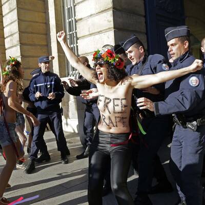 Femen machen Frankreich unsicher