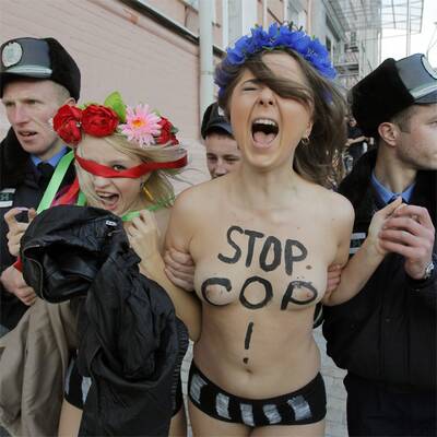 Nackter Protest gegen Wladimir Putin