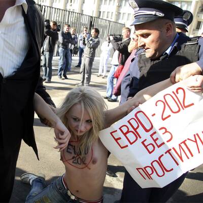 Heißer Protest gegen Prostitution bei der EURO