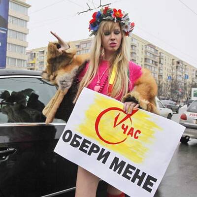 Frauenrechtlerinnen protestieren