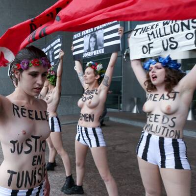 Nackt-Proteste in Brüssel