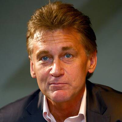 Sandra Cervik, Josefstadt-Schauspielerin