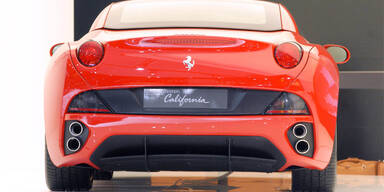 Ferrari California mit Revolution unter der Haube