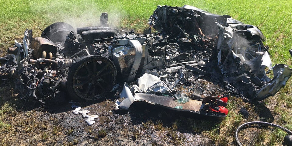 510-PS-Ferrari eine Stunde nach Kauf geschrottet