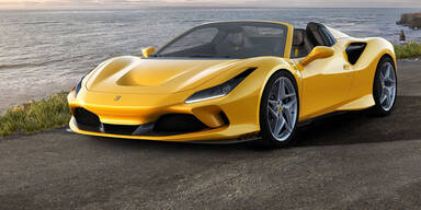 Ferrari greift mit dem F8 Spider an