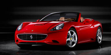 Erstes Metalldach-Cabrio aus Maranello