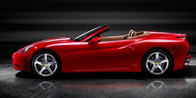 Erstes Metalldach-Cabrio aus Maranello