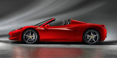 Weltpremiere des Ferrari 458 Spider