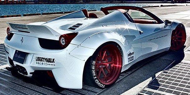 Mega-Bodykit für den F458 Spider