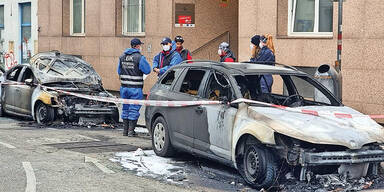 Polizeiautos Feuer