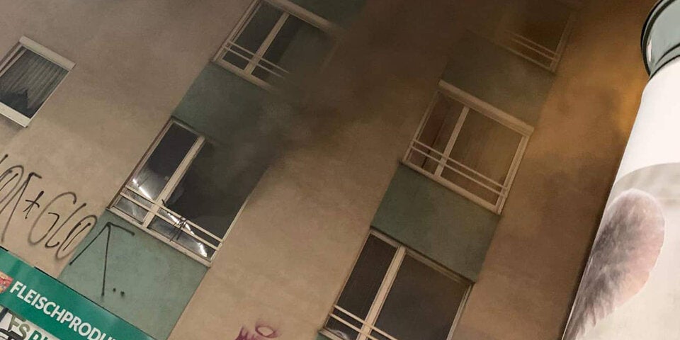 Großeinsatz: Wohnungsbrand auf Rechter Wienzeile