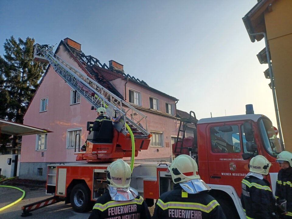 Feuerwehr bei mehreren Einsätzen in Wiener Neustadt gefordert