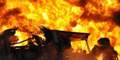 Tanklastwagen flog auf A2 in die Luft