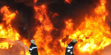 Tanklastwagen flog auf A2 in die Luft