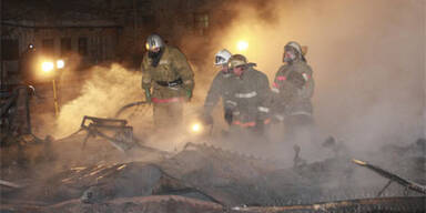 Mindestens 23 Tote bei Brand in Wohnhaus