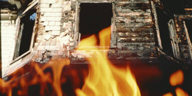 feuer_scheune_buenos_dias